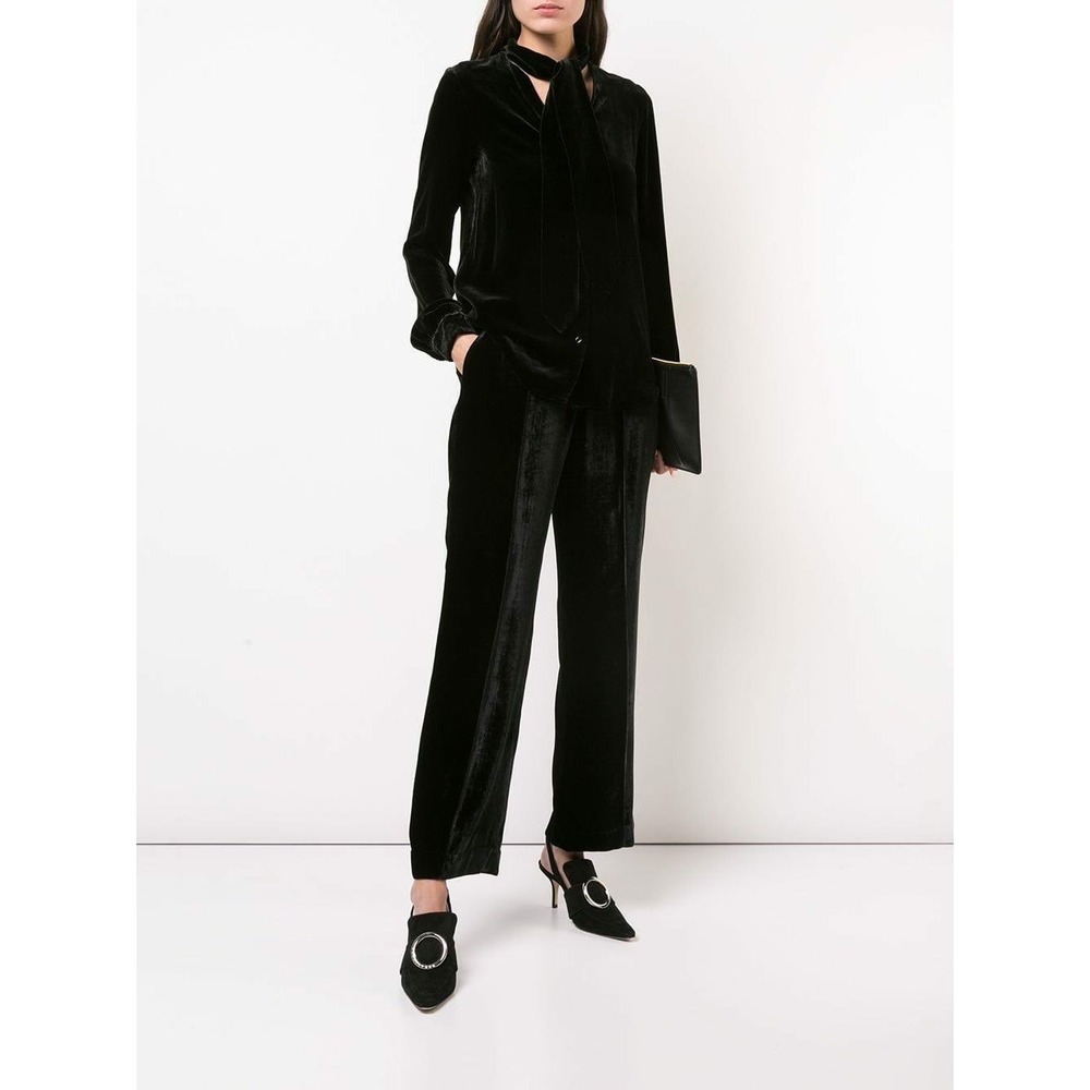 L'AGENCE Gisele Black Velvet Tie-Neck Blouse Long Sleeve Button Down Top 1210CCF - Picture 2 of 8